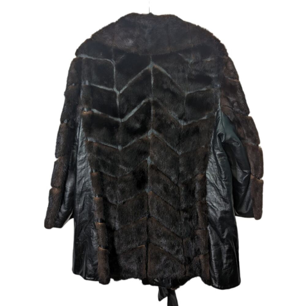 Vintage 70's Dayton's Black Leather Coat with Fur Accents Tie Waist Black Brown - Picture 2 of 14